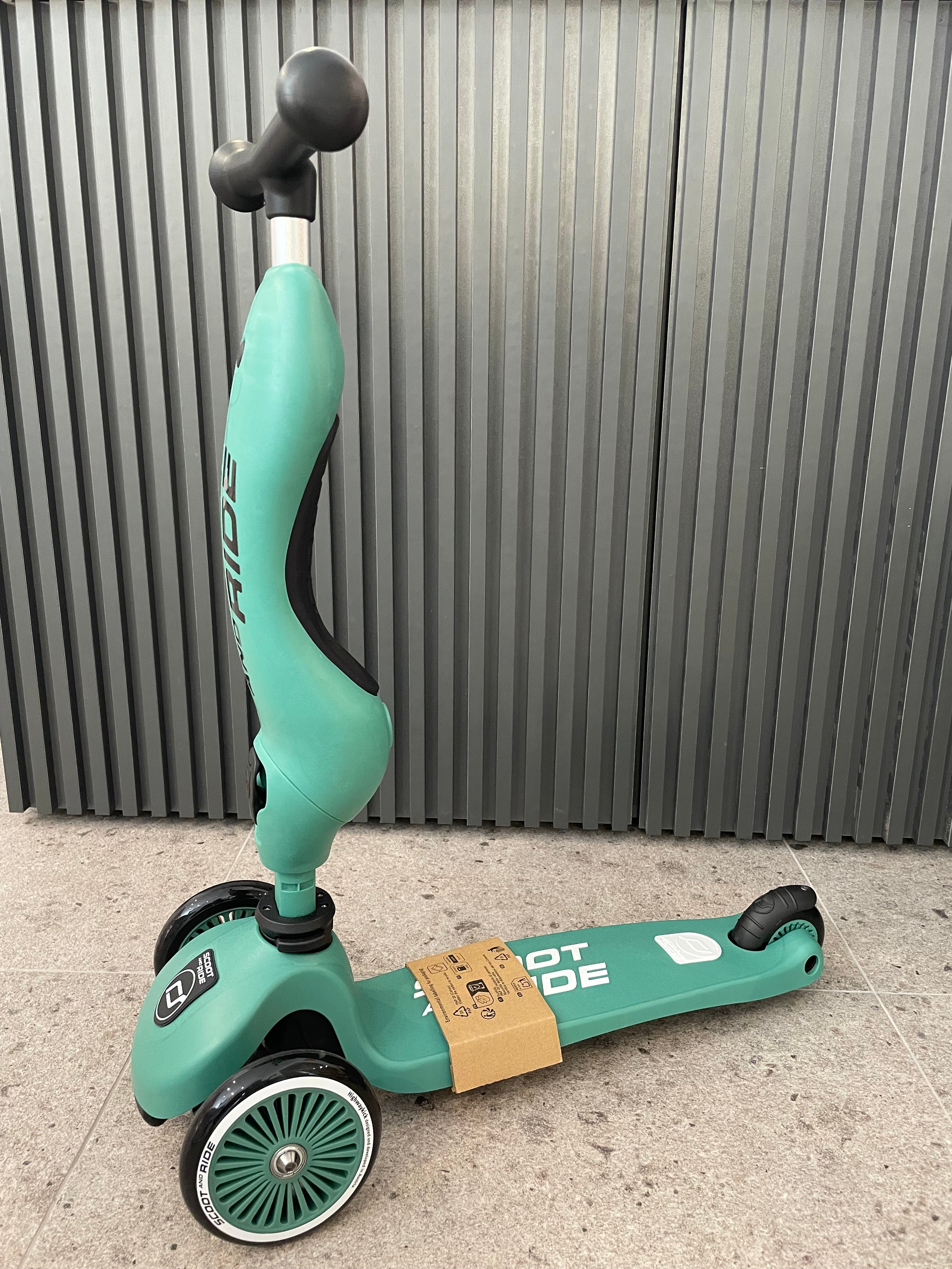 Scoot & Ride Highwaykick 1